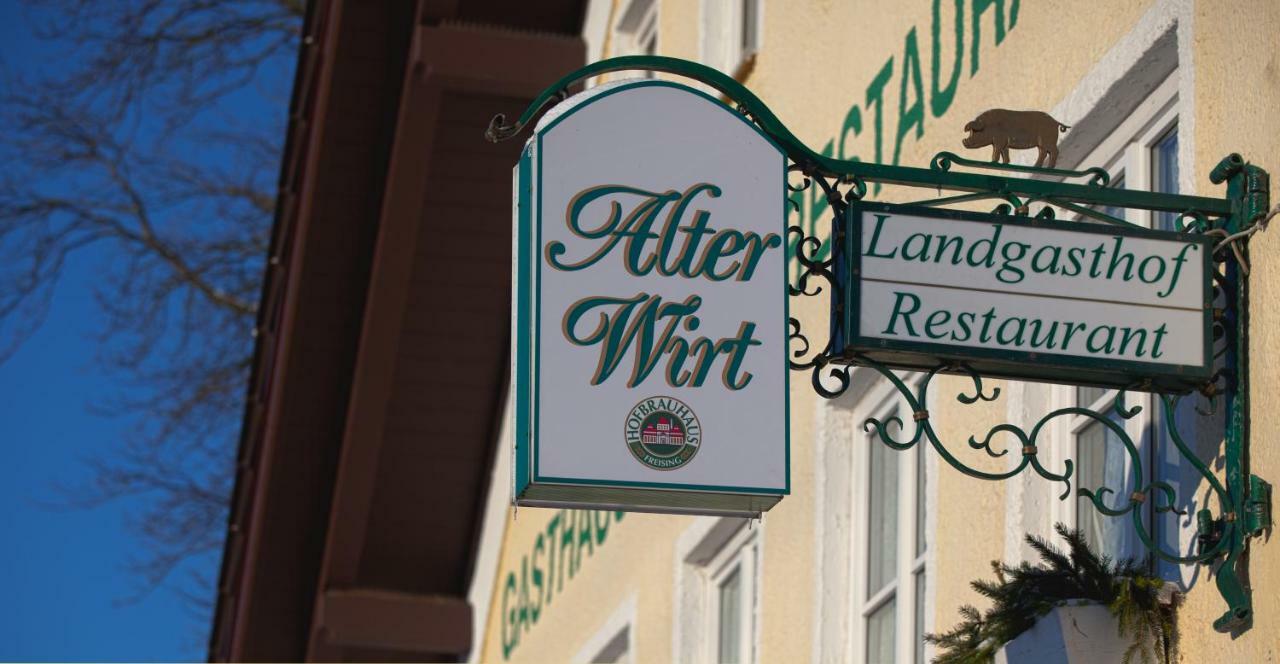 Hotel Alter Wirt Hallbergmoos Exterior photo